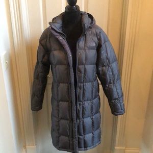 North Face Women’s size L Down Filled Coat Parka